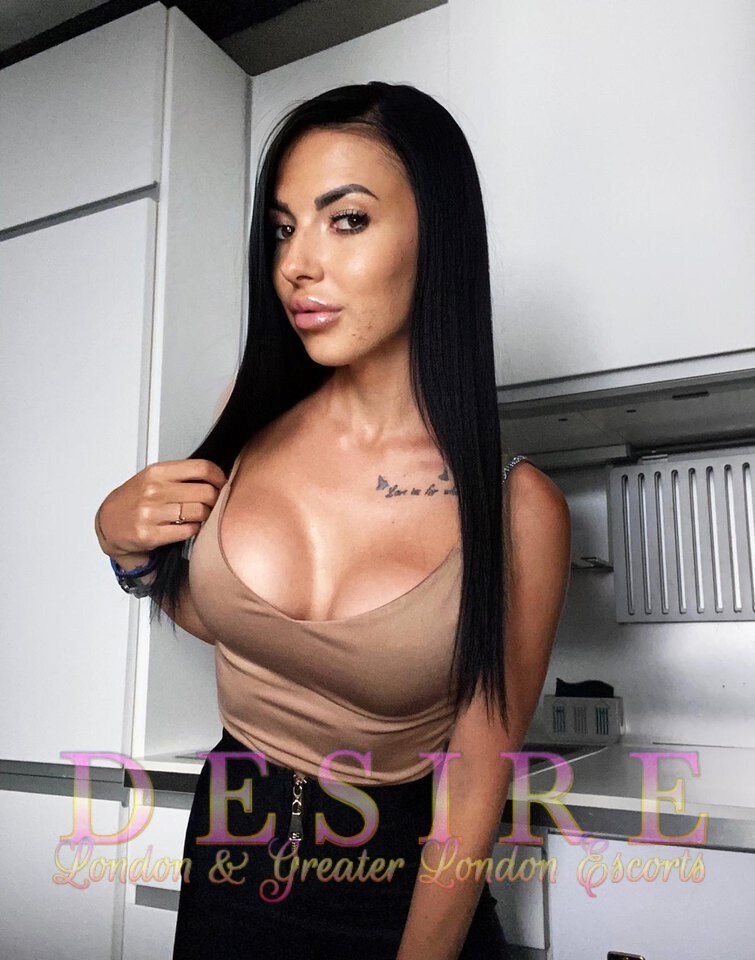 c7d36645-fb8e-4e13-b52d-d807f9a2e447_profile-ink